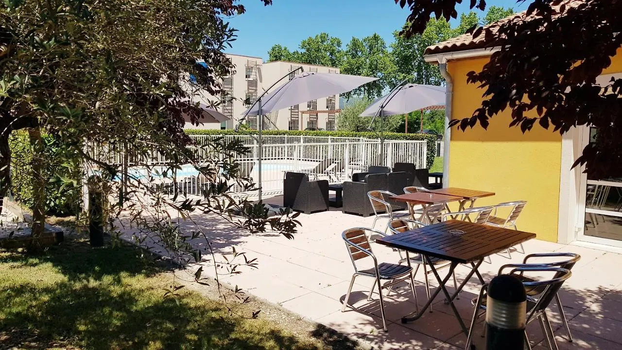 Ibis Manosque Cadarache Hotel