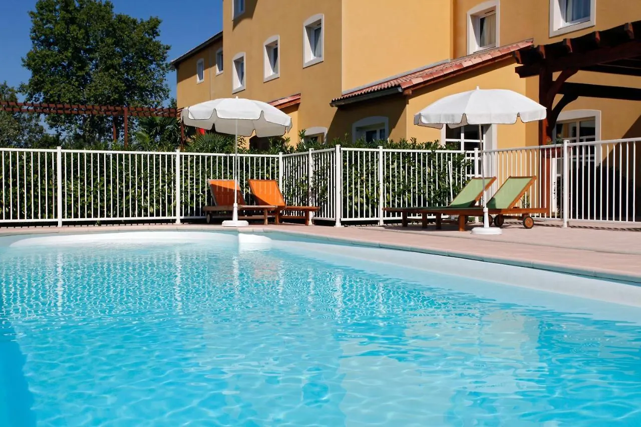 Ibis Manosque Cadarache Hotel